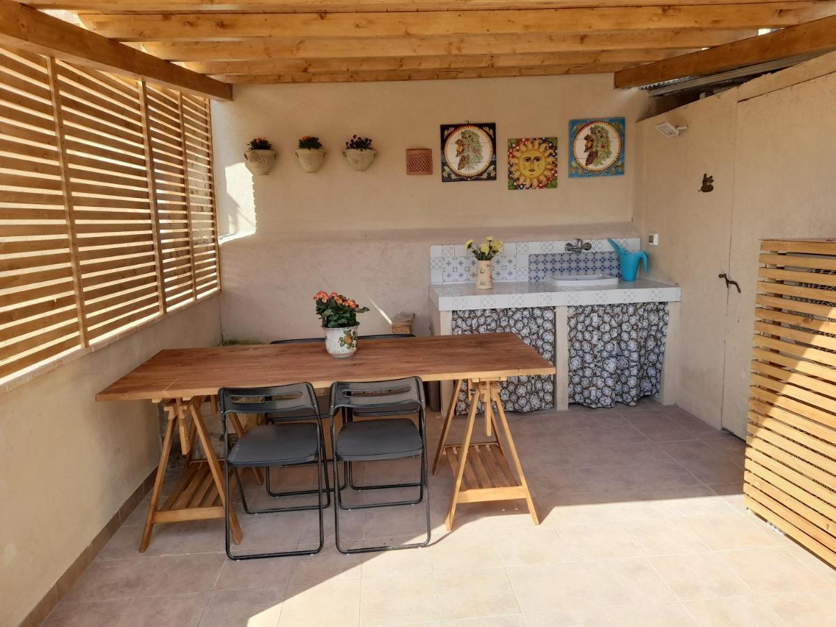 Si-Moutique Le Case Degli Avi Barocche, Con Terrazza Panoramica موديكا المظهر الخارجي الصورة