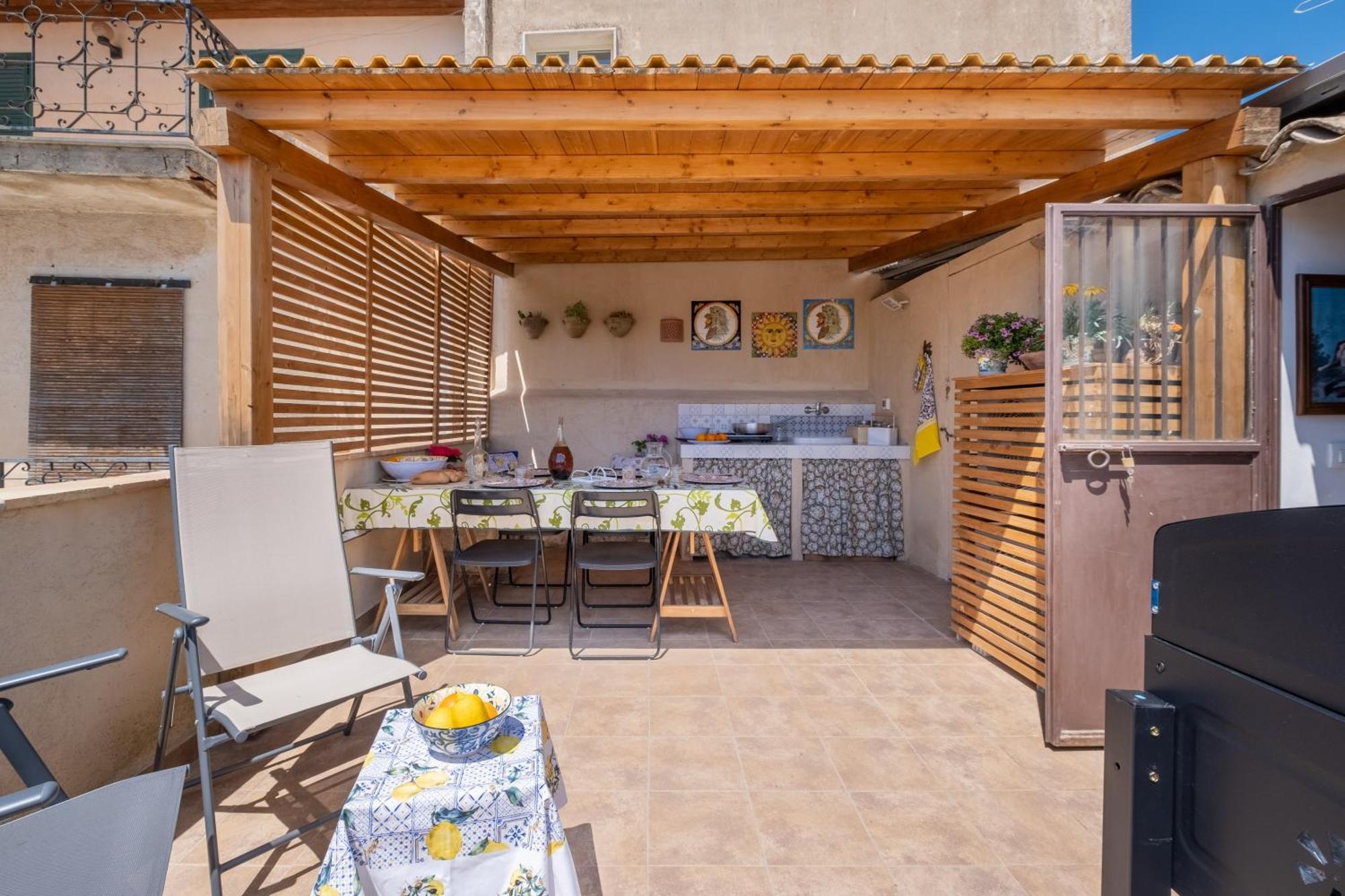 Si-Moutique Le Case Degli Avi Barocche, Con Terrazza Panoramica موديكا المظهر الخارجي الصورة
