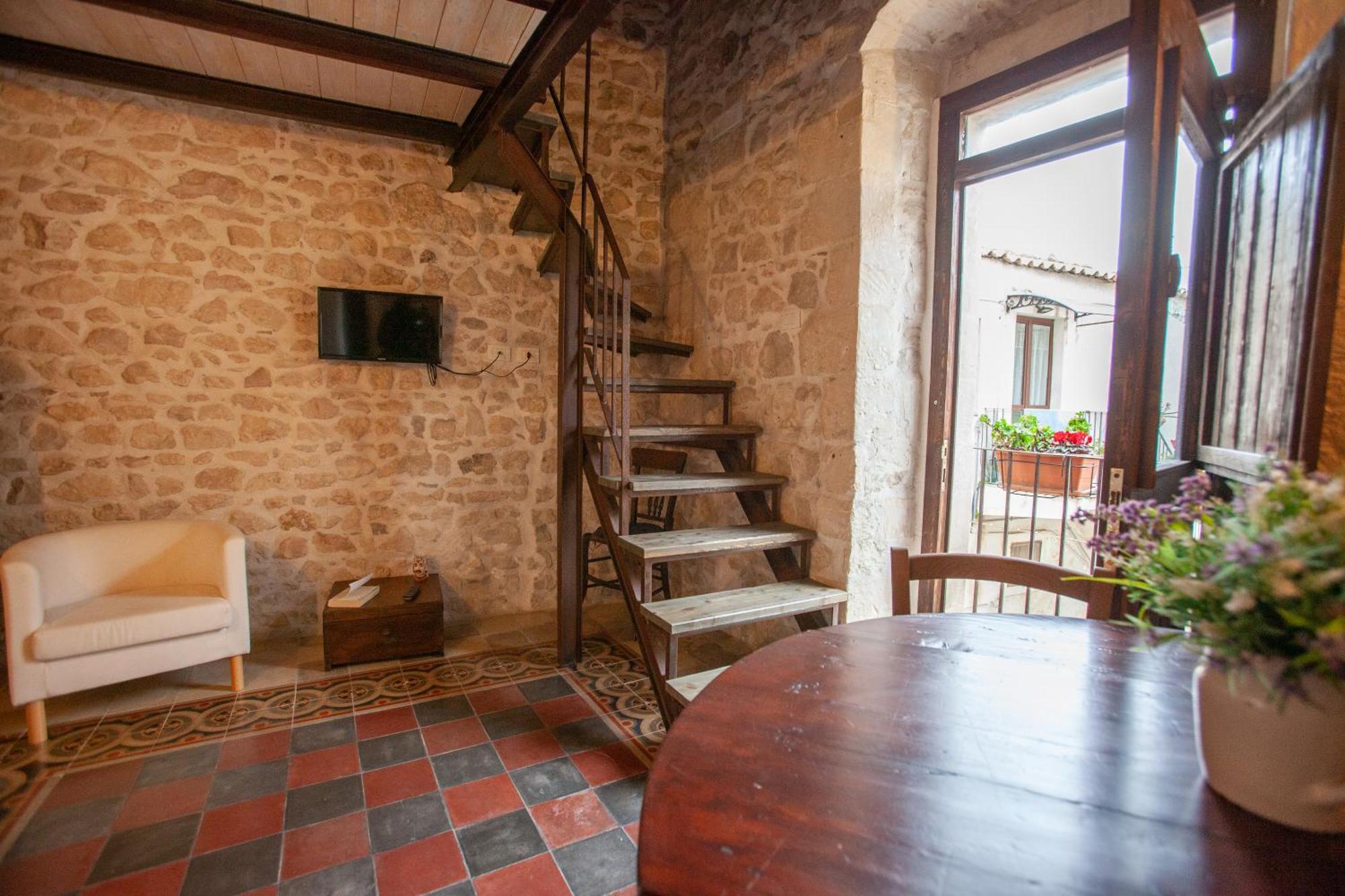 Si-Moutique Le Case Degli Avi Barocche, Con Terrazza Panoramica موديكا المظهر الخارجي الصورة